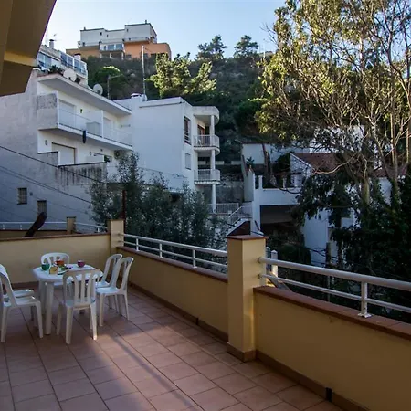 Agi Puig Rom Apartment